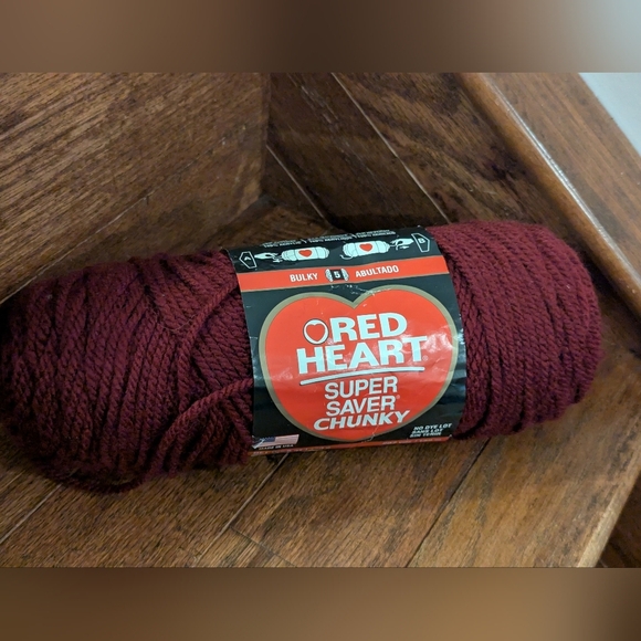 RED HEART SUPER SAVER CHUNKY Burgundy Claret. NET WT 6 oz 170 g - Picture 1 of 8